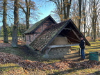 2025-11-22 Backhaus Laubharkaktion bei frostigem Sonnenwetter 009